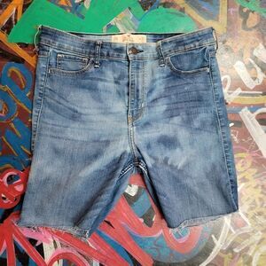 Hollister Women's Super Skinny High Rise Custom Reverse Tie-Dye Denim Shorts 30w